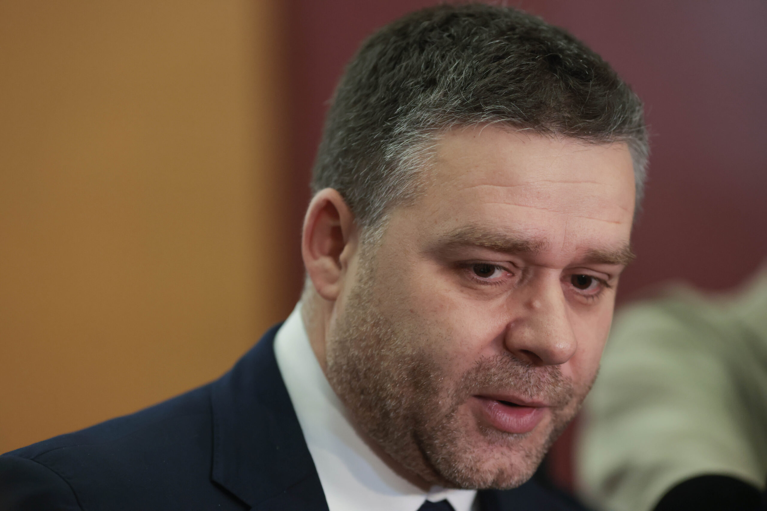 PNL nu îl va propune din nou pe Bolojan pentru funcția de premier și acuză o campanie împotriva acestuia: „Politicienii ca el sunt foarte rari”