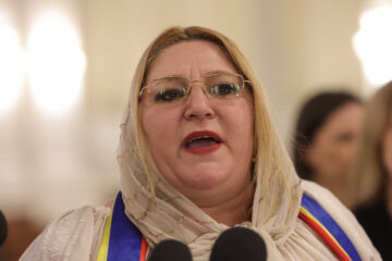 Tribunalul UE i-a respins Dianei Șoșoacă cererea de suspendare a ridicării imunității parlamentare