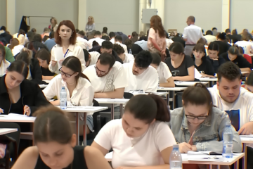 „E destul de evident că vom moșteni un sistem distrus”. Viitorii medici au dat admiterea cu gândul la plecare