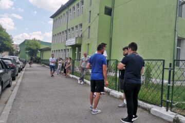„Ne batem pe locuri care nu există”. Drama profesorilor care dau Titularizarea an de an doar ca să rămână suplinitori