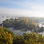 Nicușor Dan cere reexaminarea legii privind ariile naturale protejate și proiectele hidroenergetice. Președintele invocă necesitatea unei evaluări actualizate