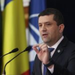 Miruță, replică la atacurile lui Grindeanu: „Diferența dintre centimetrii mei și inacțiunea lui Grindeanu este oprirea Cernavodă”