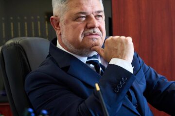 Grupul parlamentar PACE – Întâi România cere înființarea unei comisii care să pună sub lupă presupusa întâlnirea Ilie Bolojan – Simina Tănăsescu