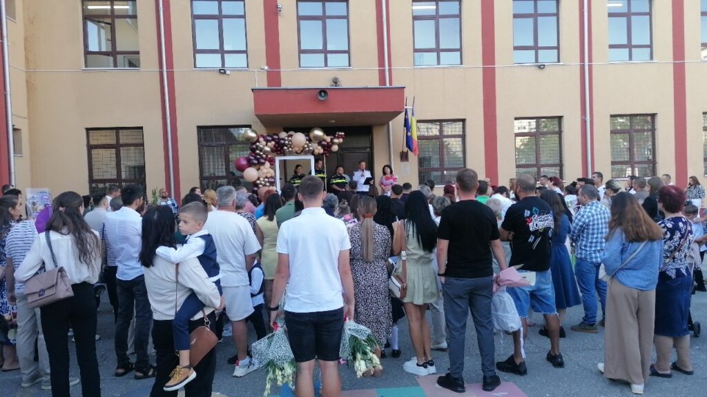 Haos în București cu programul „Școala după Școală”. În unele sectoare, copiii ar putea începe abia după 14 septembrie