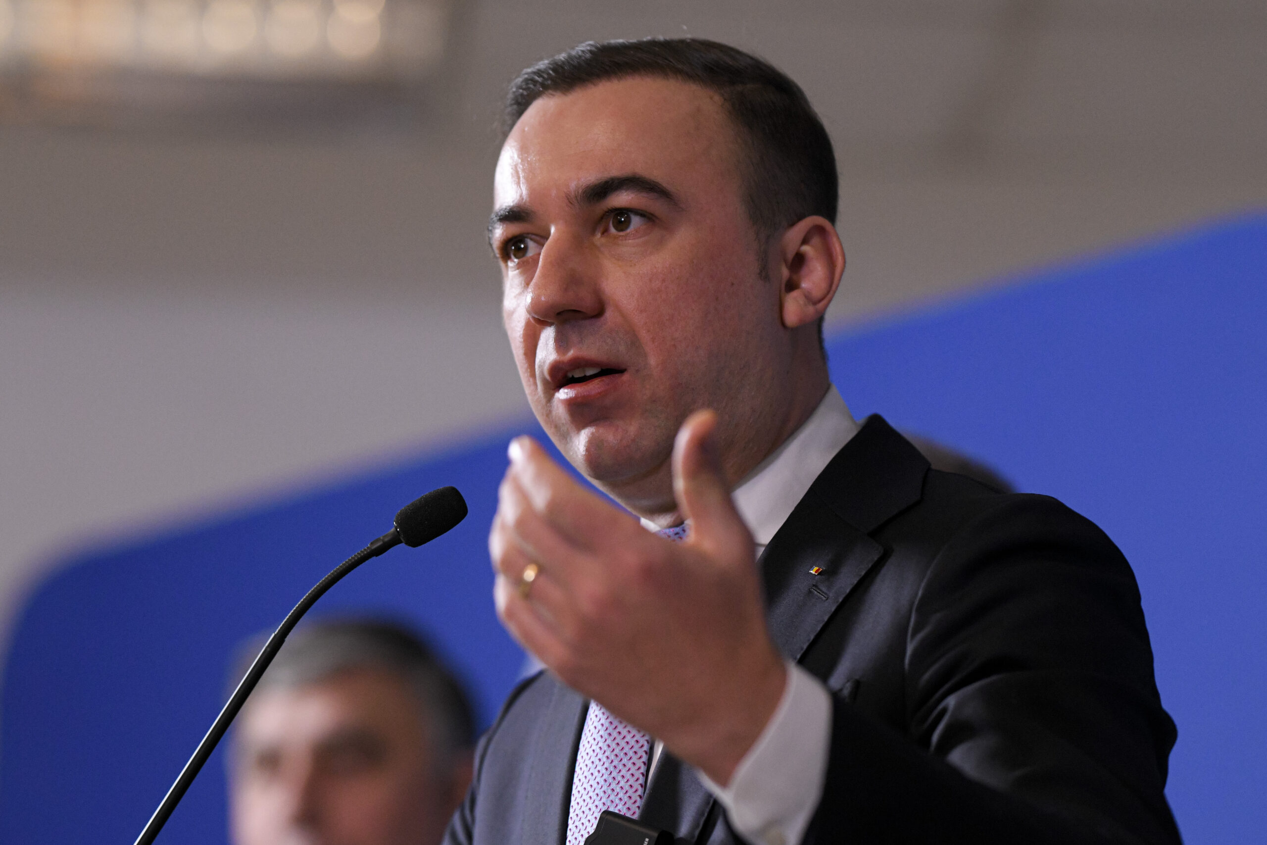 Deocamdată, nici vorbă de repornirea reactoarelor