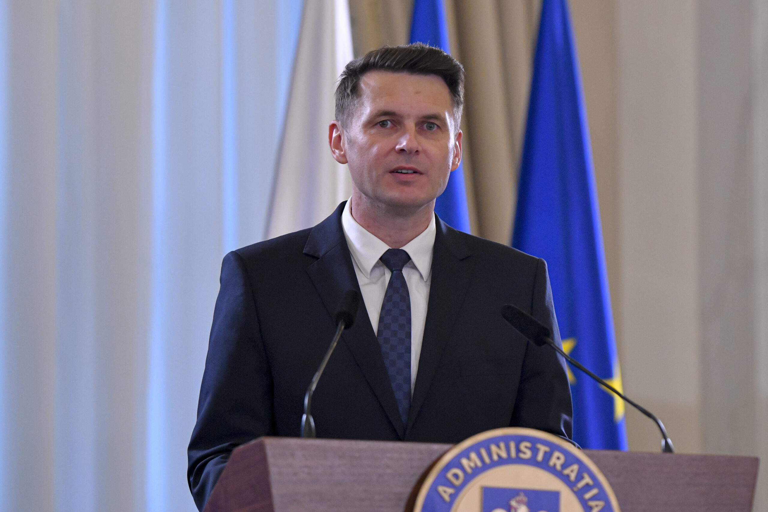 O nouă sesiune extraordinară în Parlament, săptămâna viitoare. Legea hidrogenului, pe masa Senatului