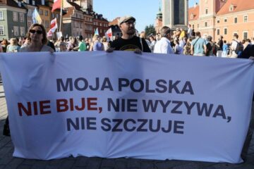 Proteste de amploare în Polonia împotriva valului de ură și a atacurilor asupra refugiaților ucraineni