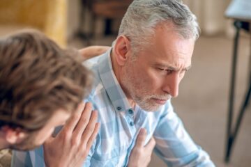 Cele patru semne de avertizare care pot apărea cu câteva zile înaintea unui infarct. Simptomele care nu trebuie ignorate
