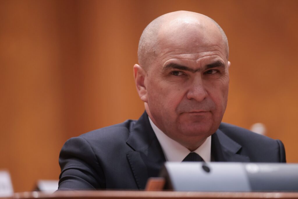Bolojan consideră eventuala sa demisie din fruntea guvernului drept „iresponsabilă”. Ce soluție propune pentru ieșirea din criza politică
