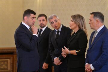 Cine e liderul AUR suspectat că e omul lui Bolojan SURSE