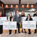 Fundația Bog’Art oferă burse UPGRADE, de 8.000 de euro, tinerilor care construiesc proiecte de impact în România