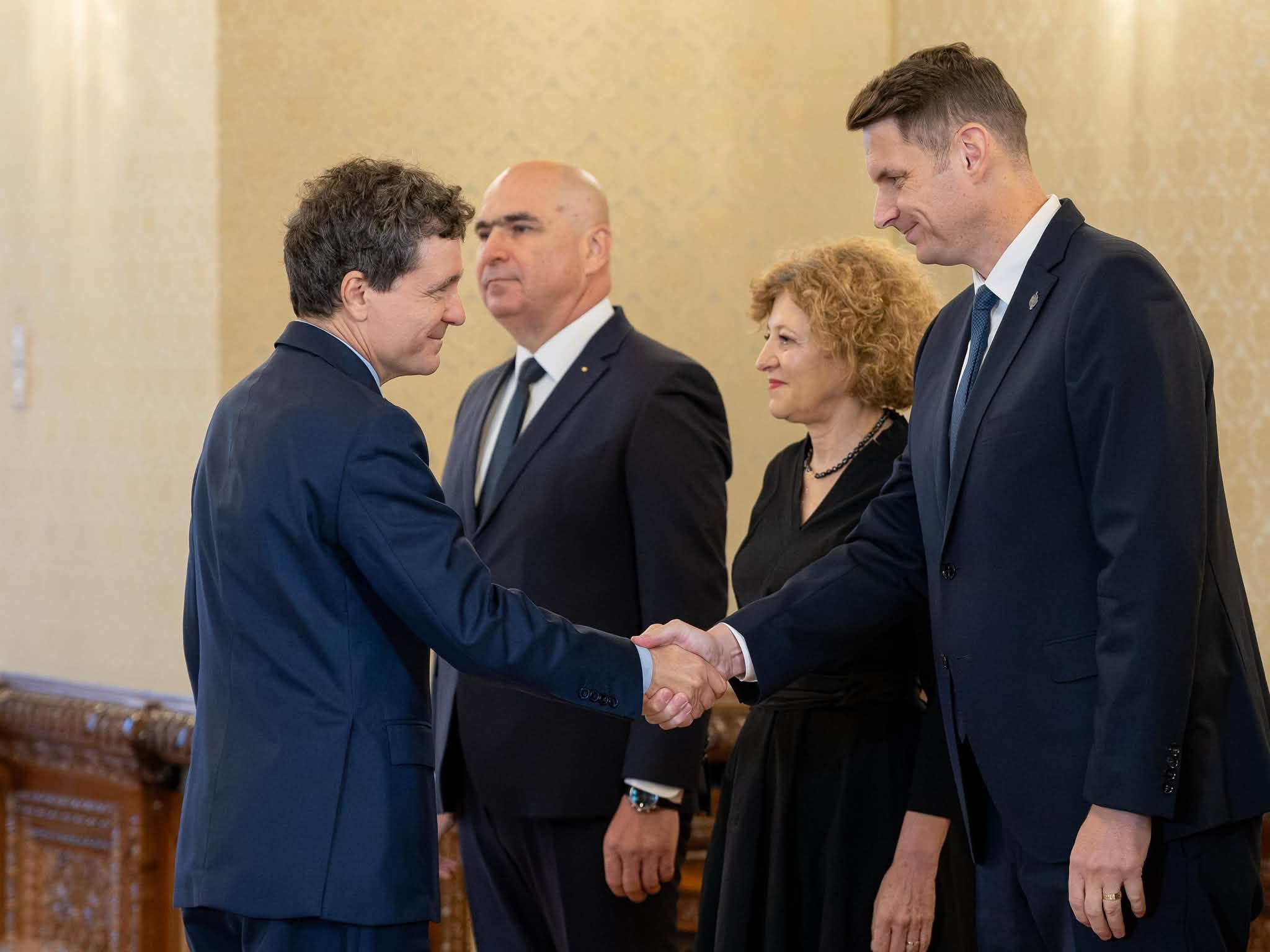 Cele două propuneri prezentate de PNL la consultările de la Cotroceni. „Desemnarea unui premier ar trebui să aibă loc astăzi”