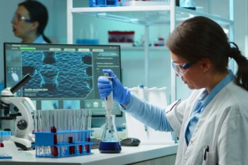 Studiu: Unul din opt cazuri de cancer este legat de infecții. Cum pot fi prevenite multe dintre ele