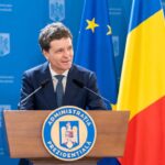 Nicușor Dan, către noii magistrați: Feriți-vă de aroganță, suficiență și conformism