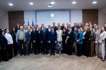 Nicușor Dan, întâlnire cu românii din Transcarpatia: „Apărarea drepturilor și intereselor comunităților de români este o prioritate majoră”