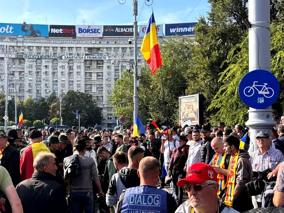 Nicușor Dan condamnă violențele din Piața Victoriei și avertizează asupra instigării: „Protestul este o formă de libertate, nu de intimidare