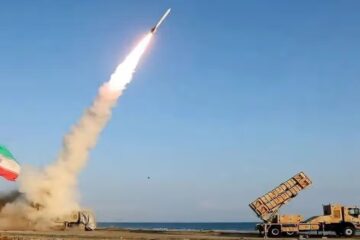 Iranul ripostează la ultimele atacuri ale SUA. Iordania a doborât 10 rachete iraniene. Atac cu drone asupra forțelor americane din Bahrain