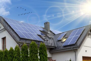 Cât costă un sistem cu panouri fotovoltaice pentru o casă de 100 de mp și în cât timp se amortizează investiția
