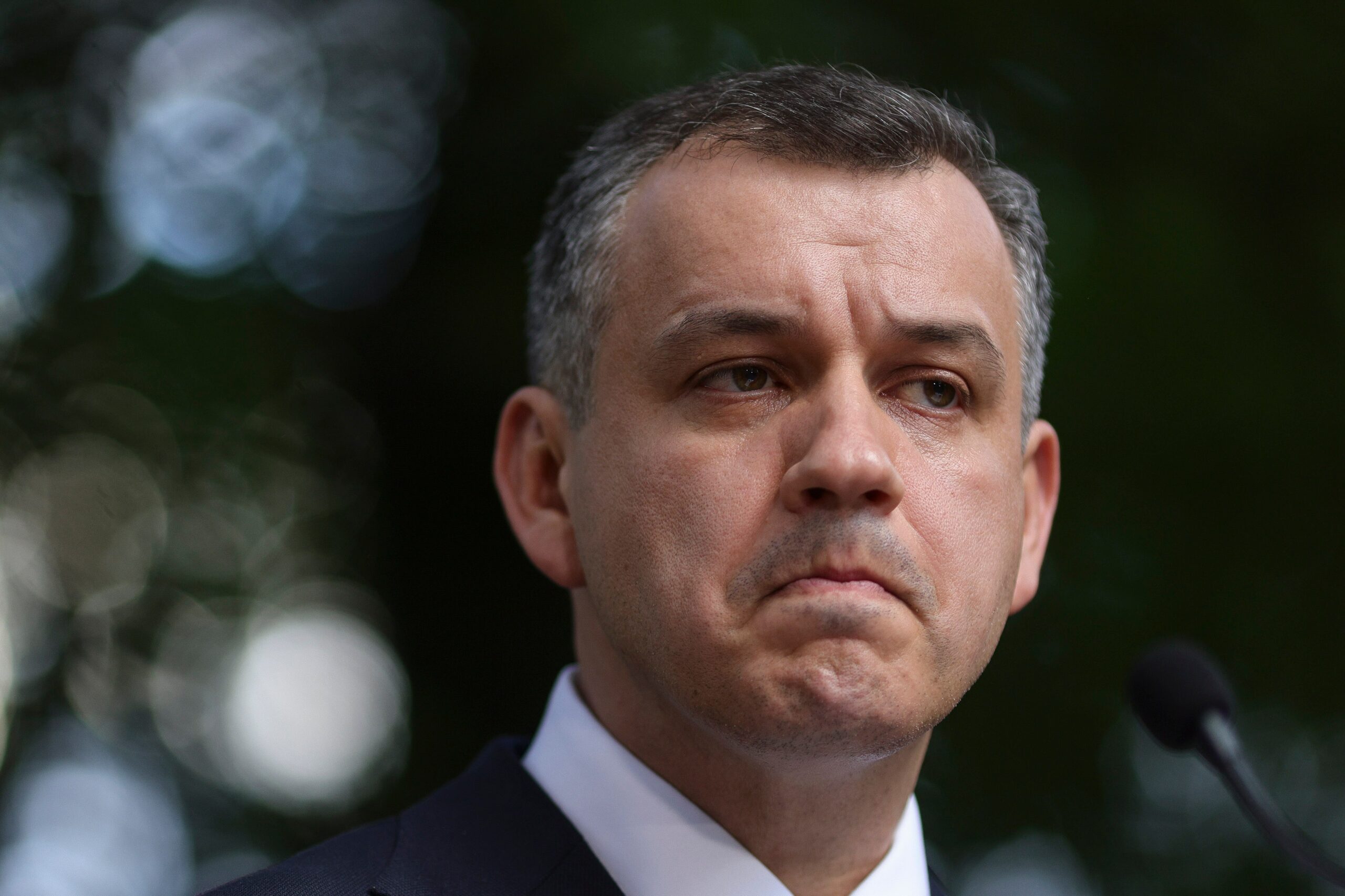 Eugen Tomac consideră alegerile anticipate un cadou făcut lui Putin. „Este de evitat în momentul de faţă”