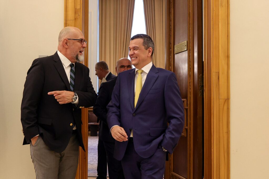 Grindeanu vrea coaliție PSD-PNL-UDMR: „Nu mai contează că ești cu suveranismul, cu stânga sau cu dreapta”