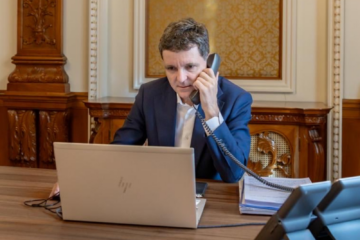 Nicușor Dan a discutat cu președinta Bulgariei despre atacurile asupra navelor comerciale din Marea Neagră. Ce au convenit cei doi