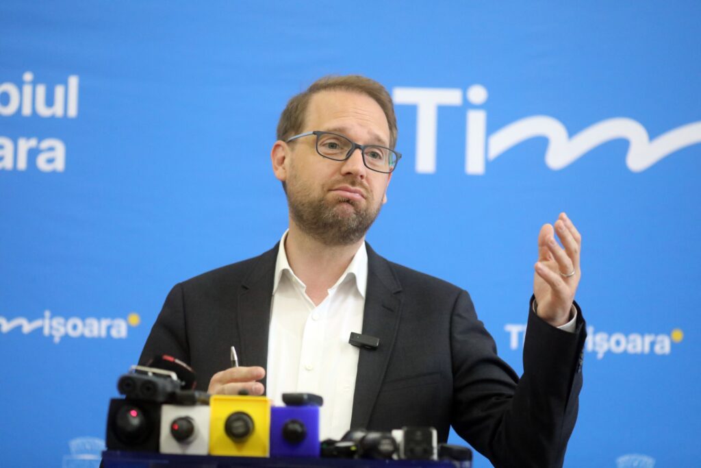 Comitetul Politic al USR decide vineri dacă susține Guvernul Luca Niculescu. Ce vot propune liderul formațiunii