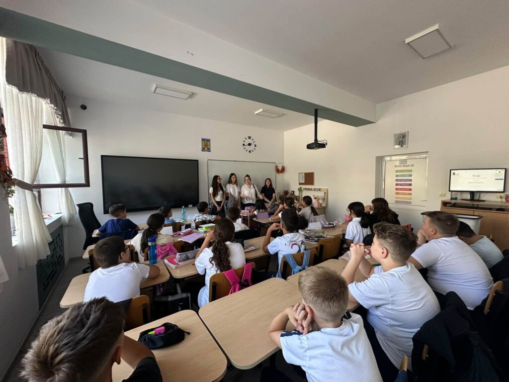 Începe vacanța de toamnă a elevilor. Cât durează și când începe al doilea modul