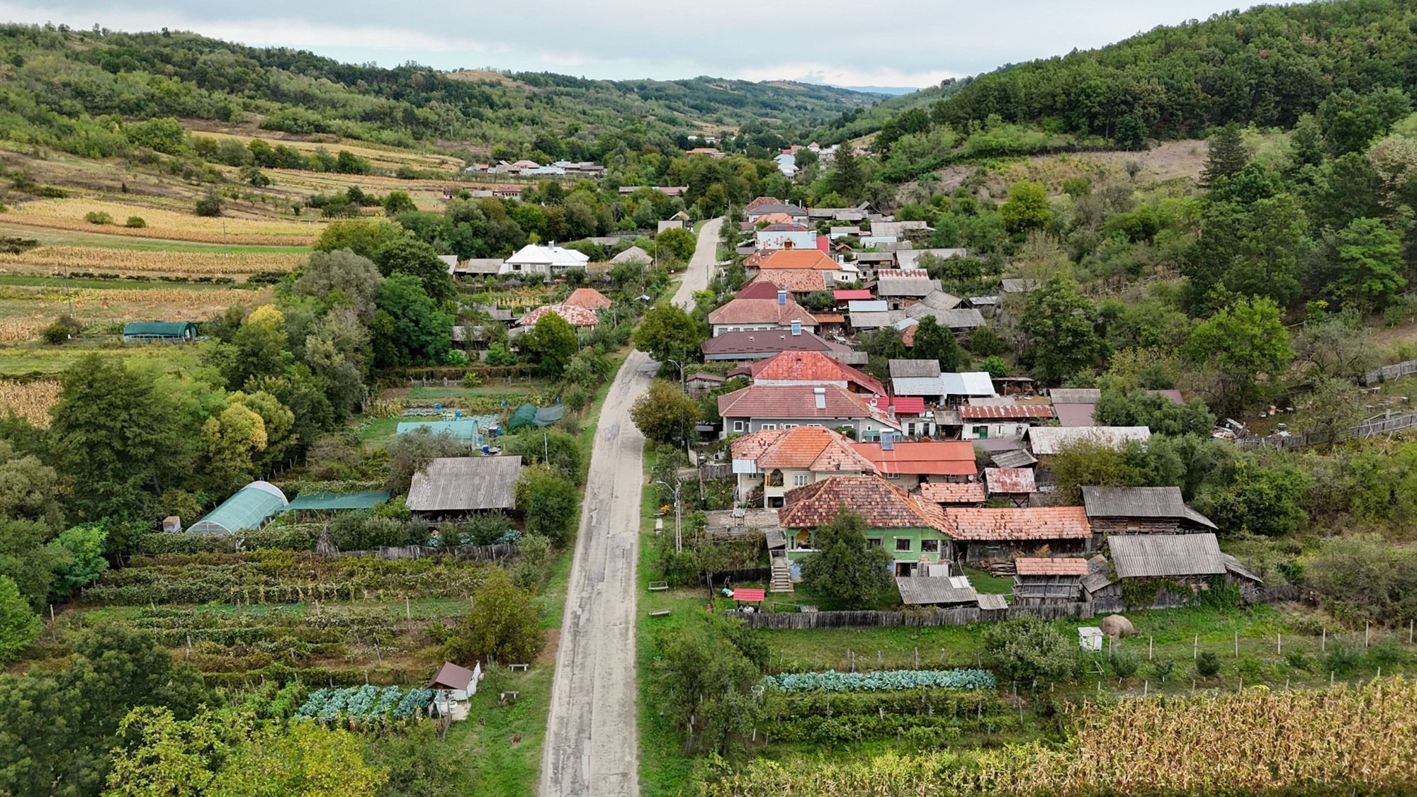 Sute de primării din România ar putea fi comasate. Județele cu cele mai multe localități vizate de reforma administrativă