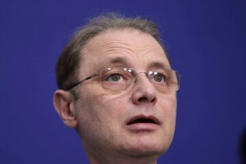 Premierul Luca Niculescu anunță măsuri de securitate suplimentare după sabotajul de la Brașov atribuit Rusiei. „Am și prevenit multe alte incidente”