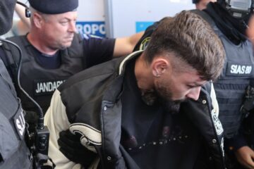 Ce au găsit anchetatorii pe salteaua din camera în care a fost ucisă tânăra din valiză. Vlad Bălțățeanu, extrădat din Elveția