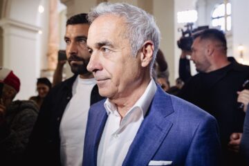 Procurorii DIICOT au pus sechestru pe mai multe conturi bancare deschise pe numele lui Călin Georgescu