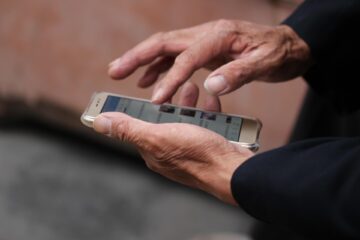 Un pericol ascuns al utilizării telefonului mobil, descoperit de cercetători. Nu durata utilizării este cea mai mare problemă