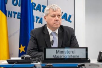 Predoiu compară România cu Titanicul: „Când icebergul este deja la vedere, lupta pentru cel mai bun loc pe punte nu mai este politică”